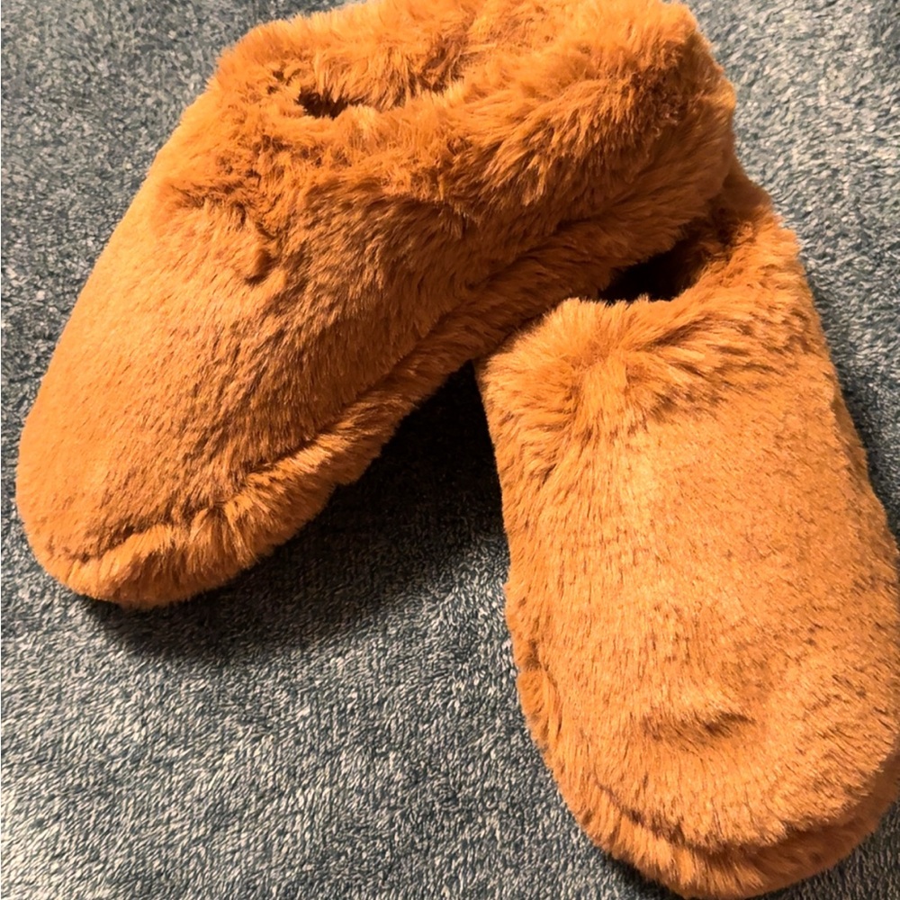 Skims Women's Chestnut Faux-Fur Slippers - Picture 3 of 5